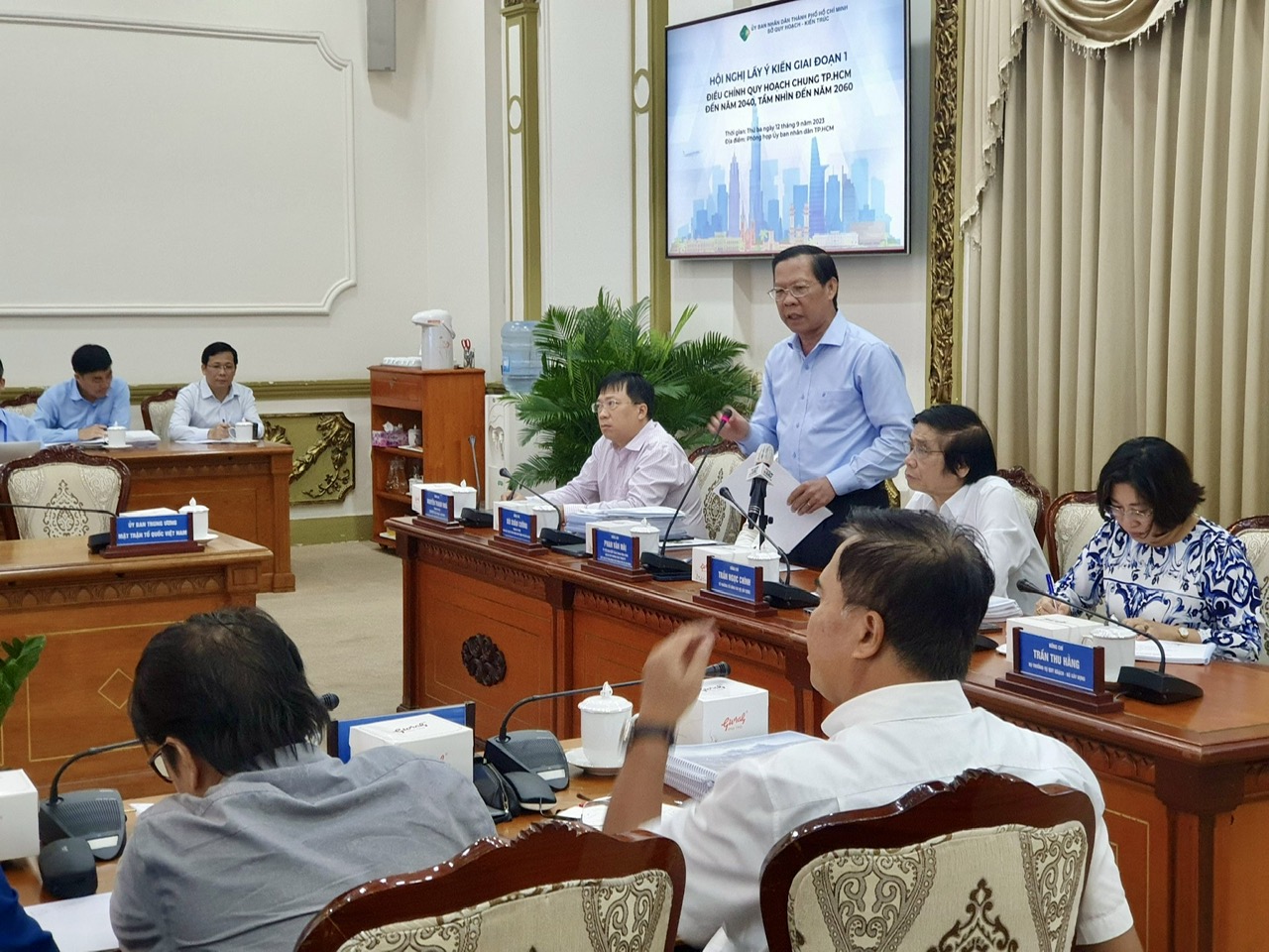 Chủ tịch UBND TP HCM Phan Văn M&atilde;i: Định vị r&otilde; m&ocirc; h&igrave;nh đ&ocirc; thị đa trung t&acirc;m - Ảnh 1.