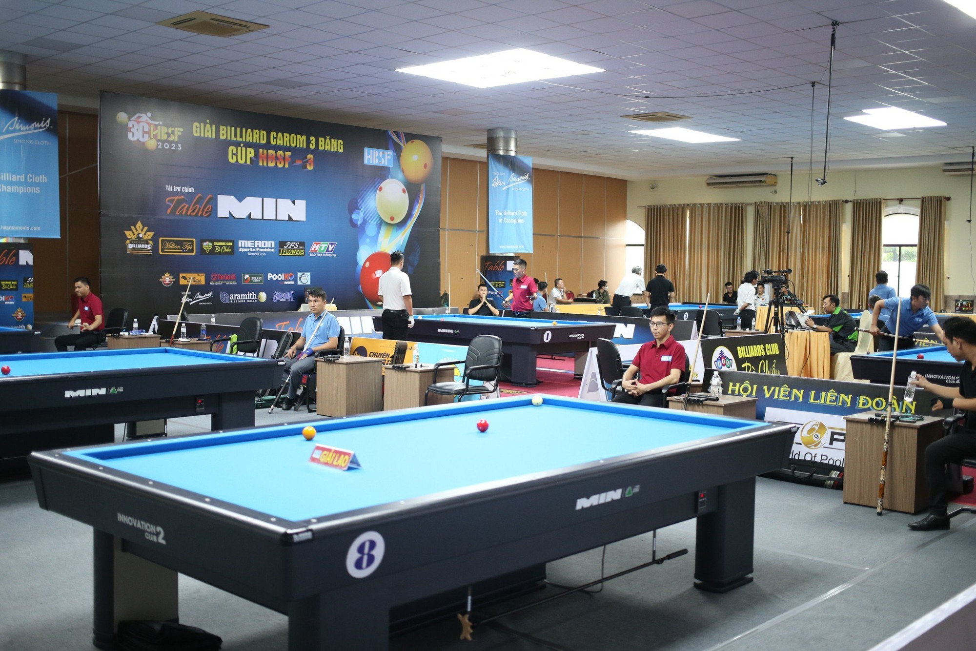 Nh&agrave; v&ocirc; địch thế giới đua t&agrave;i tại giải billiards ở TP HCM - Ảnh 1.