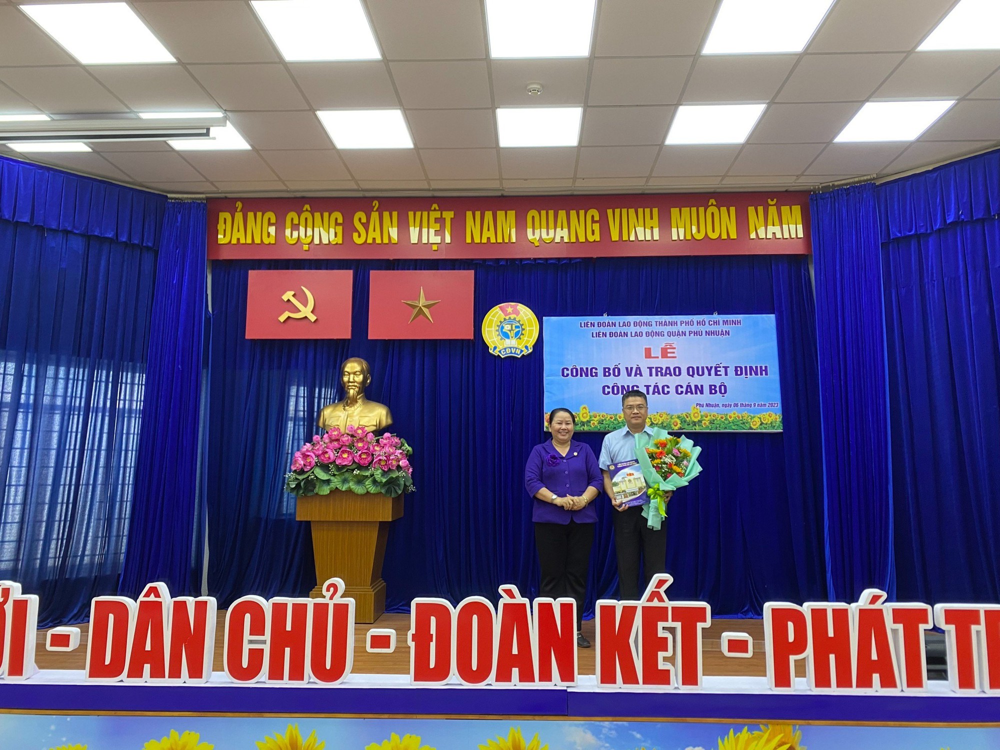 &Ocirc;ng Đinh Gia Huỳnh được bầu l&agrave;m Chủ tịch LĐLĐ quận Ph&uacute; Nhuận, TP HCM - Ảnh 6.