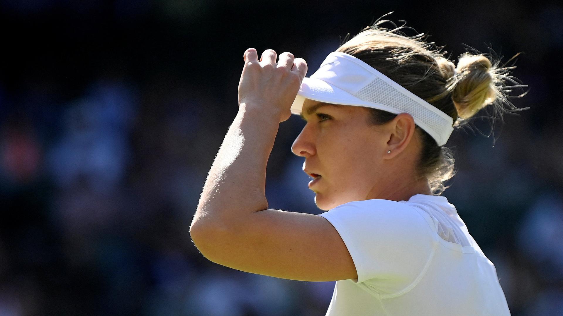 Serena Williams v&agrave; phản ứng trước lệnh cấm 4 năm của đối thủ Simona Halep - Ảnh 2.