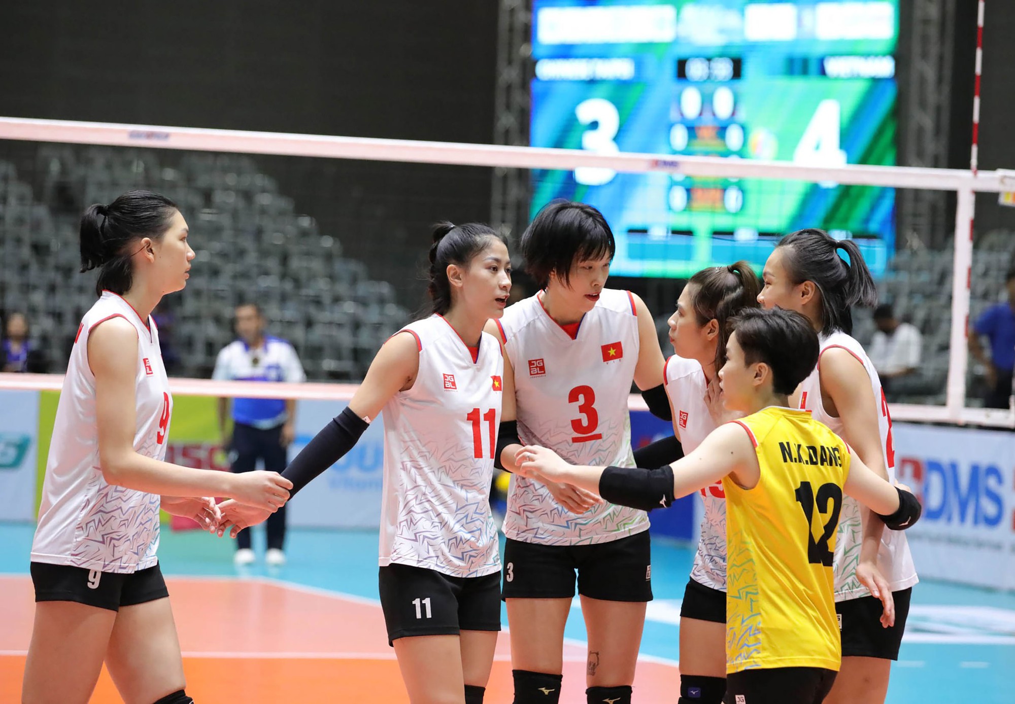 Bóng chuyền nữ mơ huy chương ASIAD