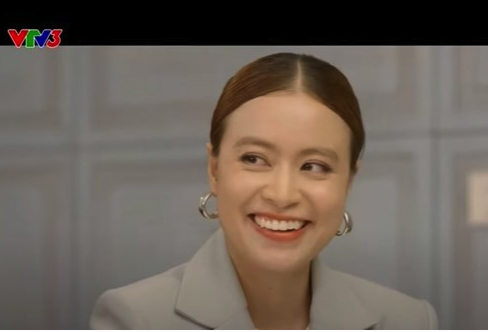 Giữa ồn &agrave;o trịnh thượng, phim của Ho&agrave;ng Th&ugrave;y Linh l&ecirc;n s&oacute;ng VTV3 - Ảnh 3.