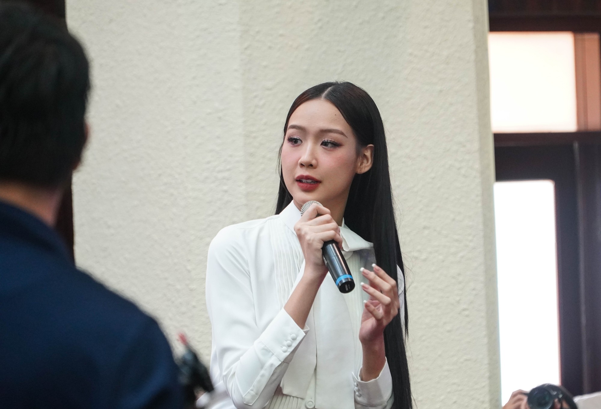 Nguy&ecirc;n Ph&oacute; Thủ tướng Đức giao lưu c&ugrave;ng sinh vi&ecirc;n TP HCM  - Ảnh 5.