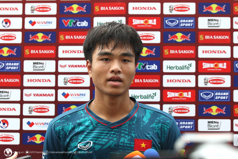V&igrave; sao C&ocirc;ng Phương bị loại khỏi tuyển Olympic Việt Nam? - Ảnh 3.