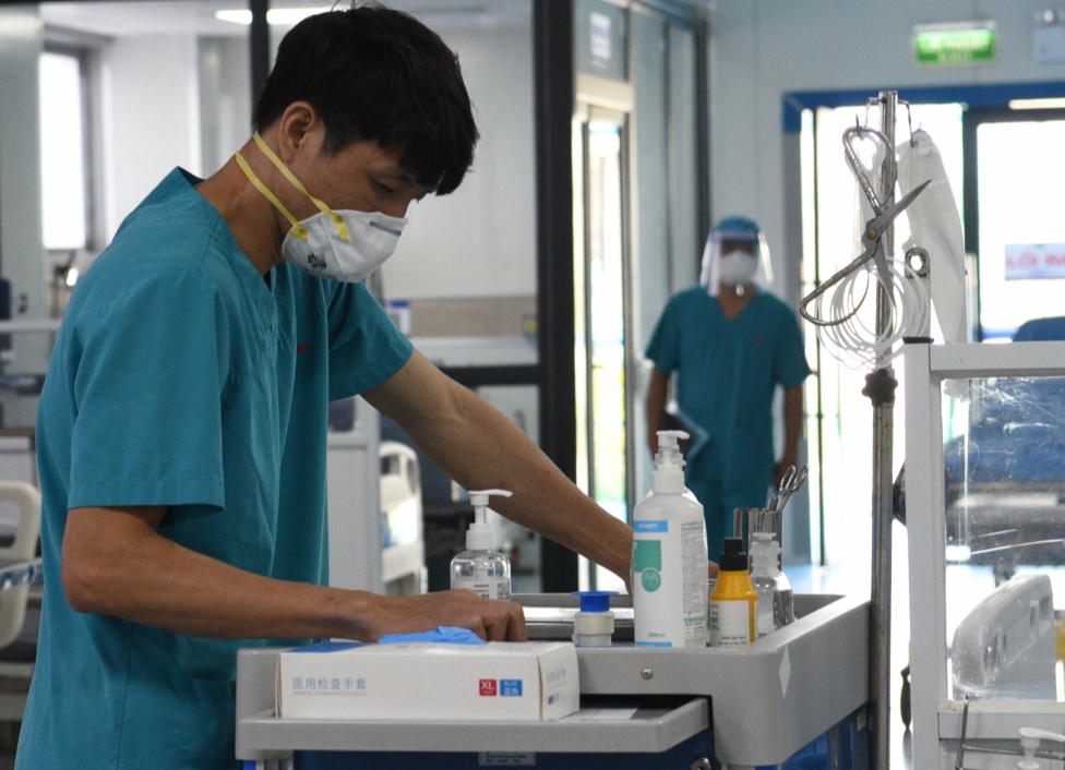 Dịch COVID-19 hôm nay: Ca nhiễm tăng, thêm 1 bệnh nhân nặng