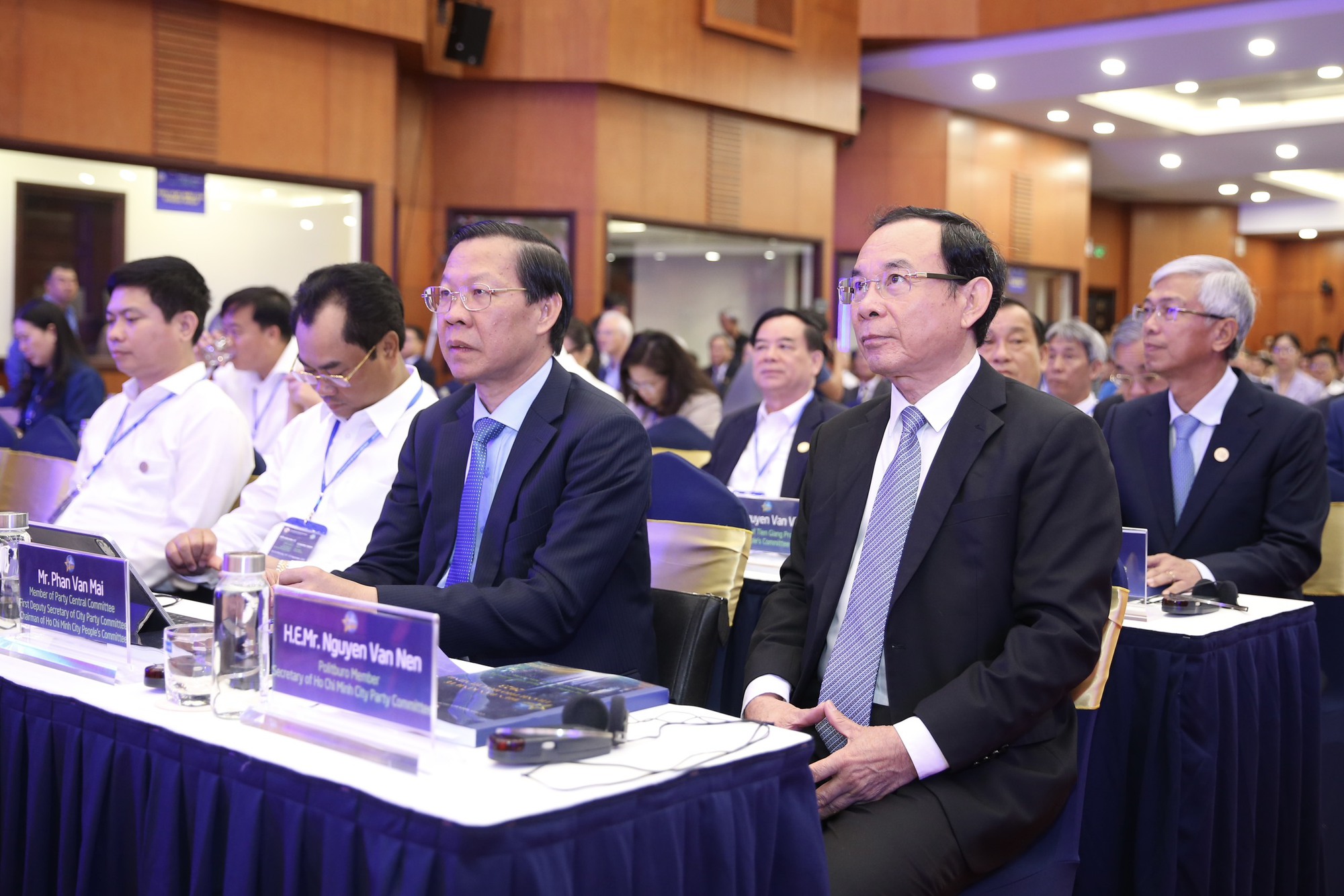 Thúc đẩy trung tâm tài chính quốc tế TP HCM trong chiến lược kinh tế xanh - Ảnh 3.