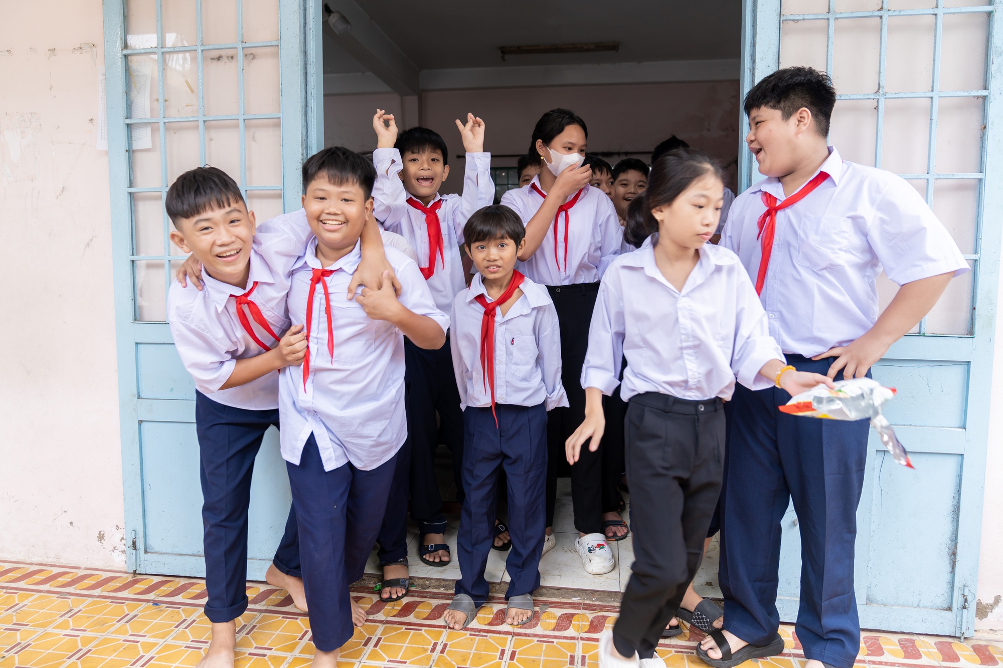 Trường Đại học đồng hành cùng học sinh, sinh viên khó khăn - Ảnh 4.