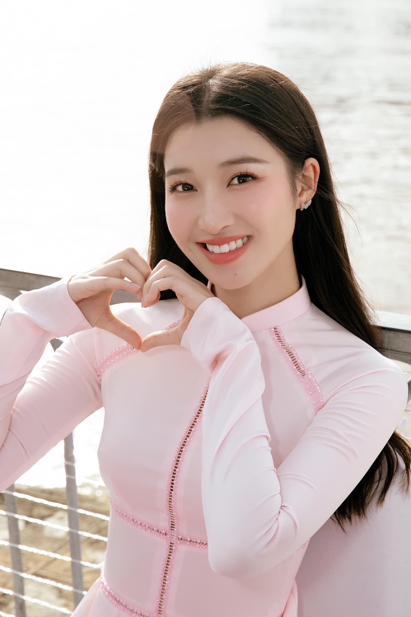 &ldquo;Thần ti&ecirc;n tỷ tỷ&rdquo; Phương Nhi được dự đo&aacute;n đạt thứ hạng cao tại Hoa hậu Quốc tế 2023 - Ảnh 1.