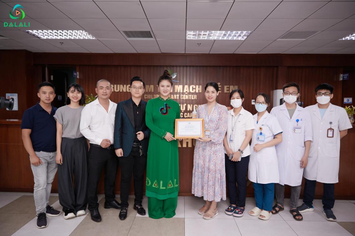 Vi Ngọc Lan lan tỏa tình yêu thương đến những mảnh đời bất hạnh - Ảnh 5.