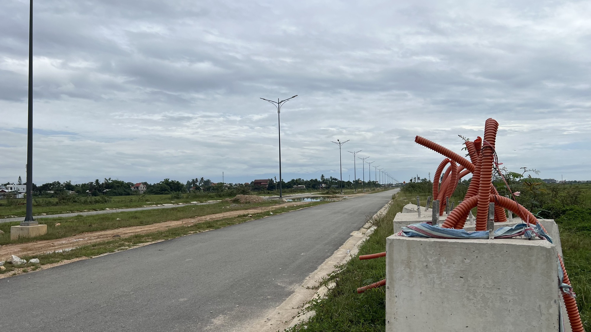 Thêm nhà thầu ở Huế "than trời" vì trộm hoành hành