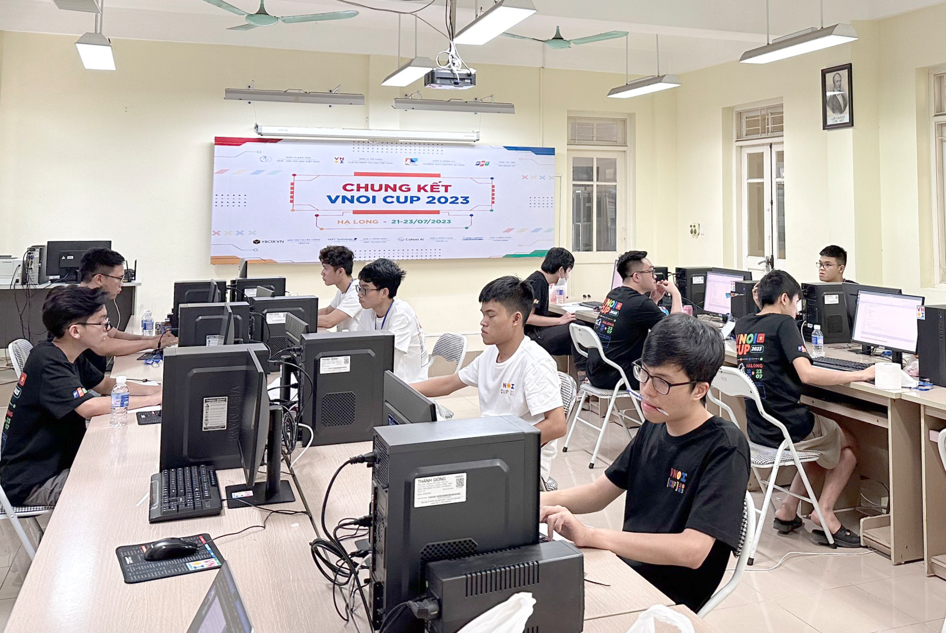 Nhân lực IT: Cung không đủ cầu