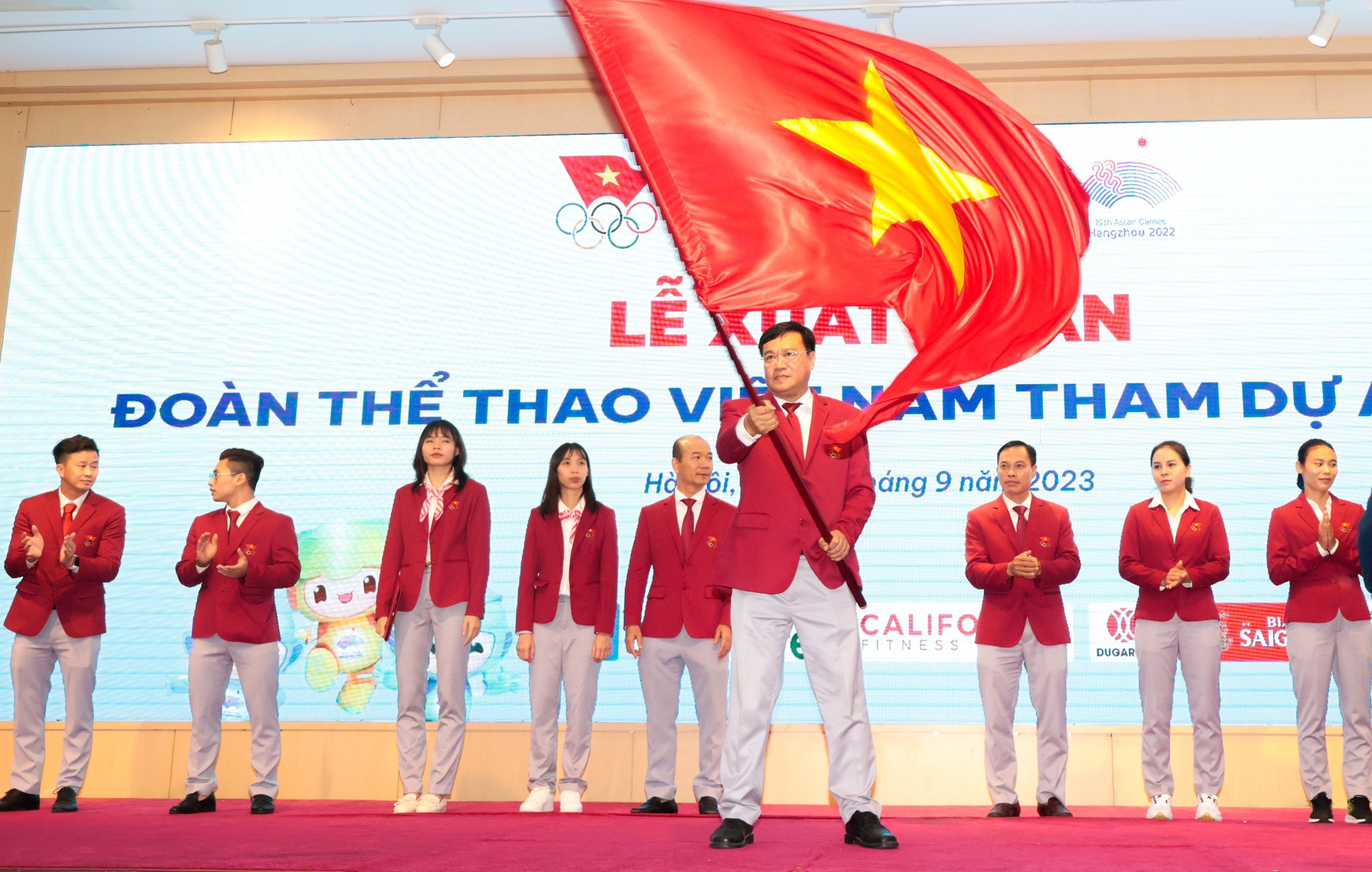 Đo&agrave;n thể thao Việt Nam xuất qu&acirc;n tham dự Asian Games 19 - Ảnh 5.