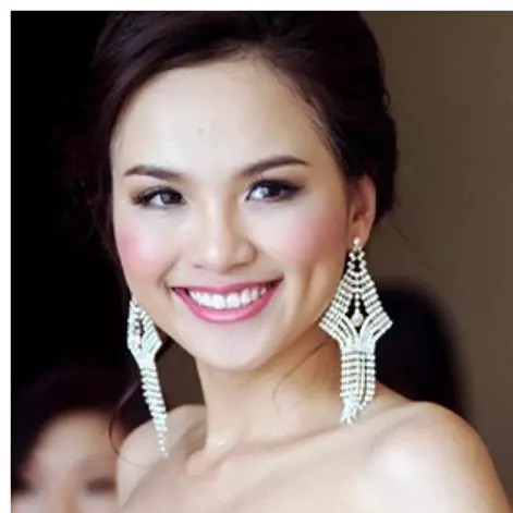 Hoa hậu Thế giới người Việt bị bắt vì bán dâm và phản ứng của Diễm Hương
