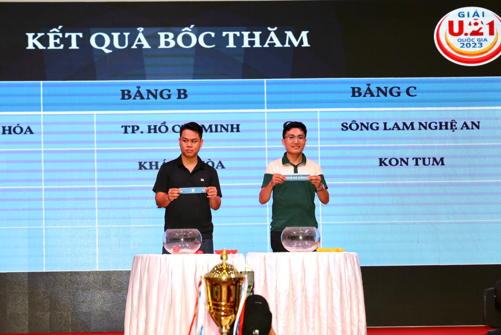 Khởi tranh U21 quốc gia 2023, đương kim v&ocirc; địch H&agrave; Nội dễ thở - Ảnh 2.