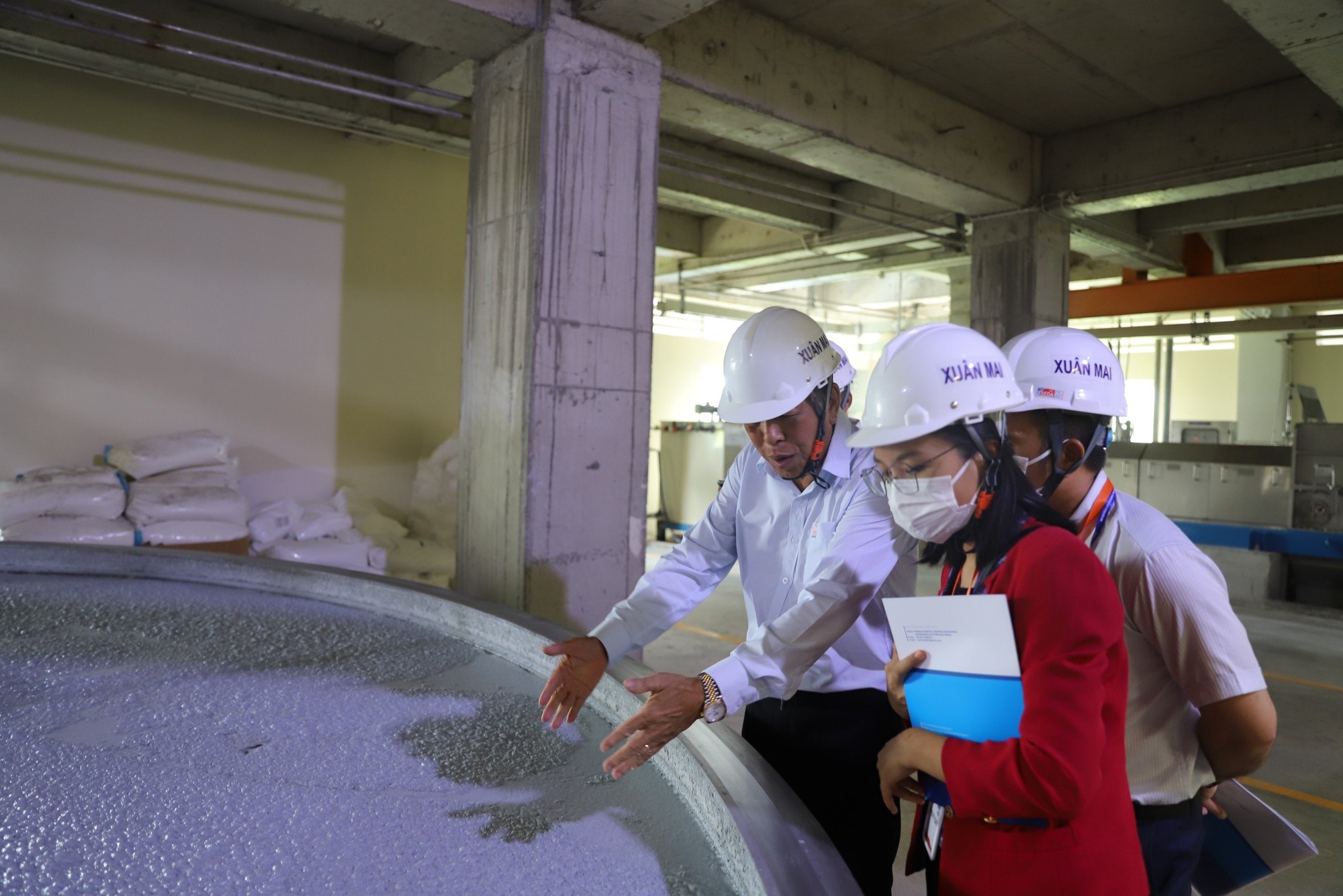 Bên trong nhà máy sản xuất xanh ở khu công nghiệp Hiệp Phước- Ảnh 4.
