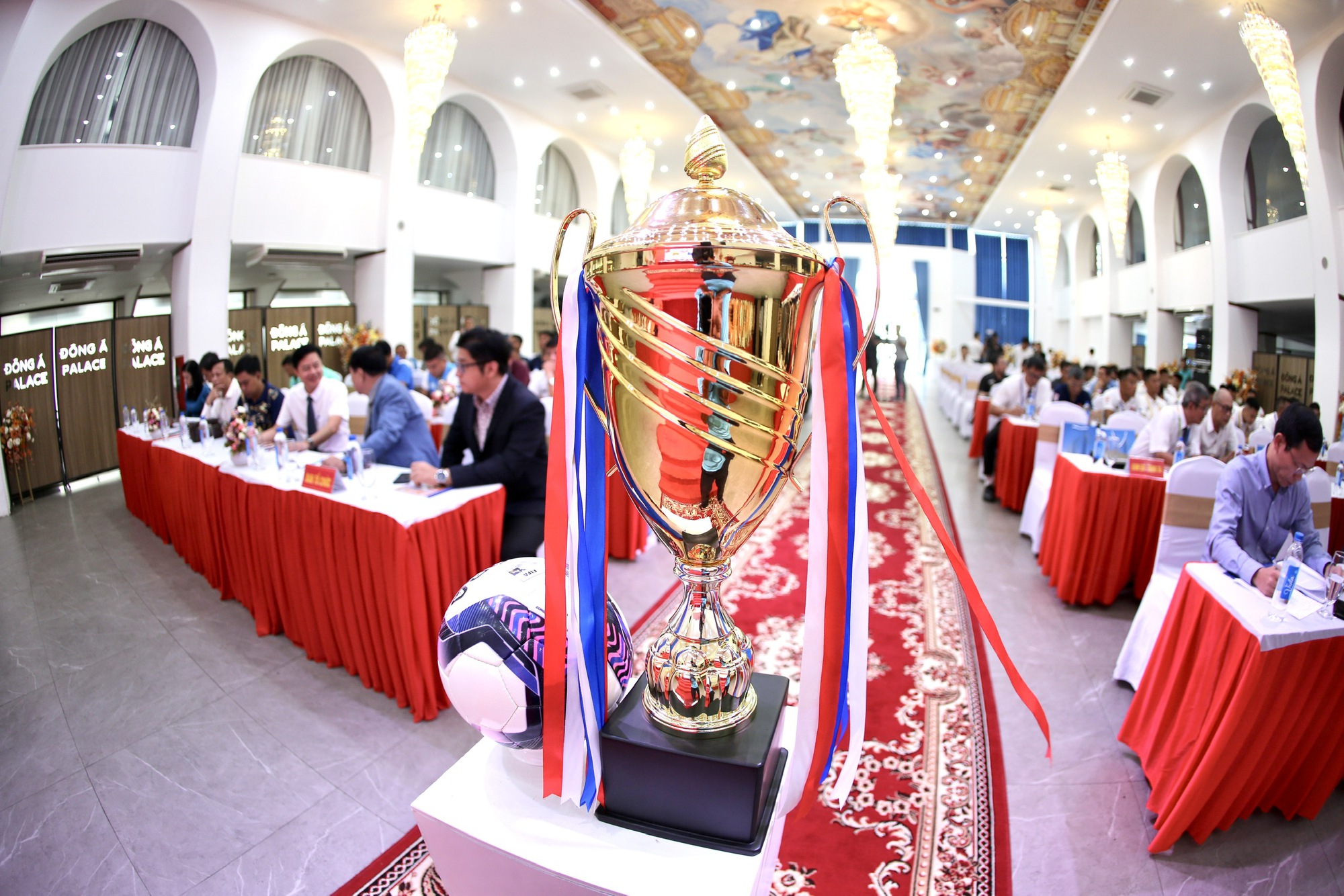 Khởi tranh U21 quốc gia 2023, đương kim v&ocirc; địch H&agrave; Nội dễ thở - Ảnh 3.