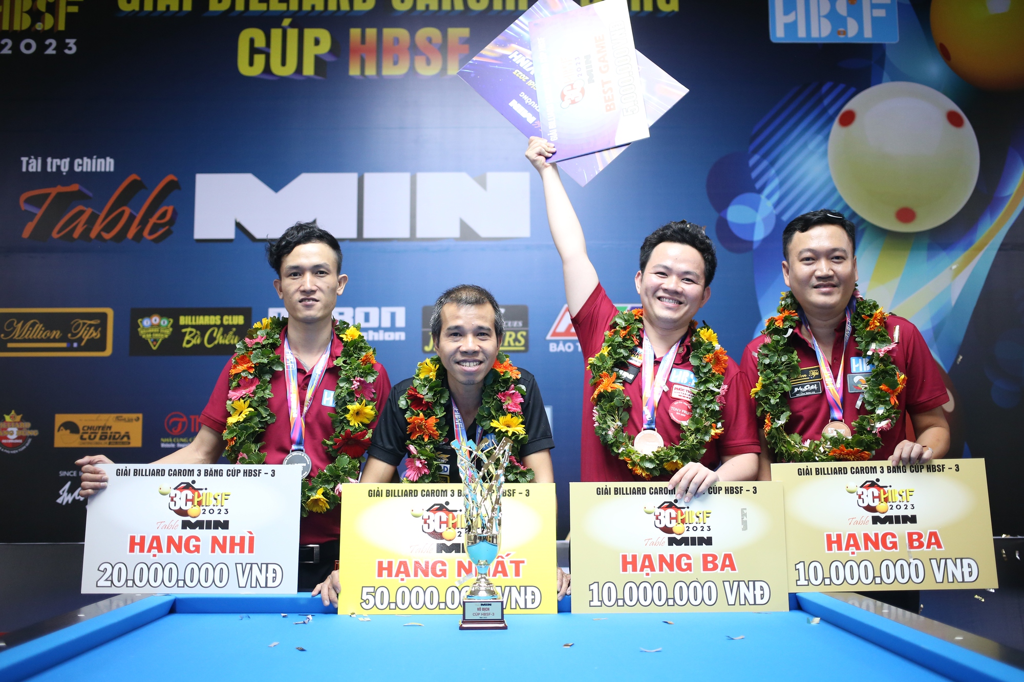 Trần Quyết Chiến tranh tài cùng á quân thế giới billiards carom 3 băng - Ảnh 2.