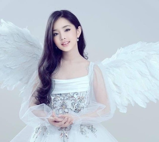 Izara Thiên Nga, con gái nuôi ca sĩ Bằng Kiều tổ chức liveshow lần 3