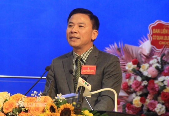 &Ocirc;ng V&otilde; Mạnh Sơn t&aacute;i đắc cử Chủ tịch LĐLĐ tỉnh Thanh H&oacute;a - Ảnh 5.