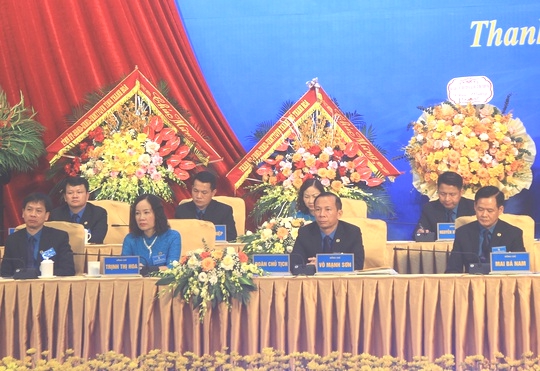 &Ocirc;ng V&otilde; Mạnh Sơn t&aacute;i đắc cử Chủ tịch LĐLĐ tỉnh Thanh H&oacute;a - Ảnh 8.