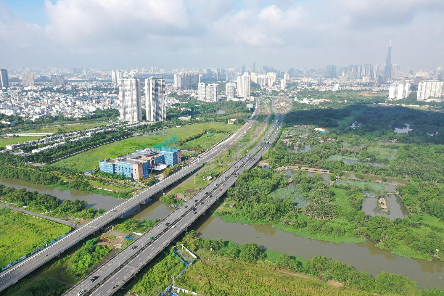 Chính thức thông xe đường song hành cao tốc TP HCM – Long Thành – Dầu Giây