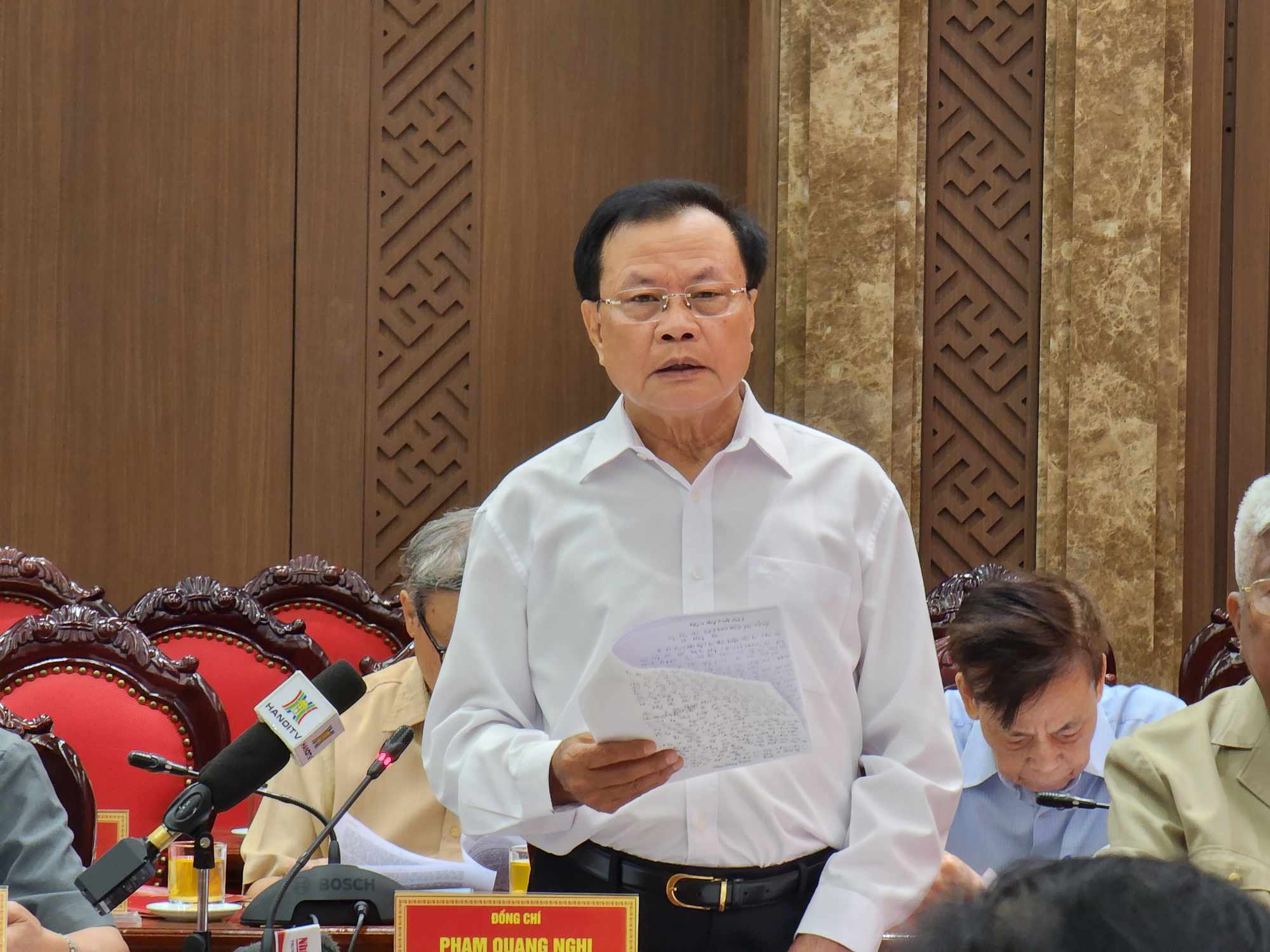 Nguyên Bí thư Hà Nội: Có thế lực chống lưng đằng sau các công trình, chung cư mini vượt tầng - Ảnh 1.
