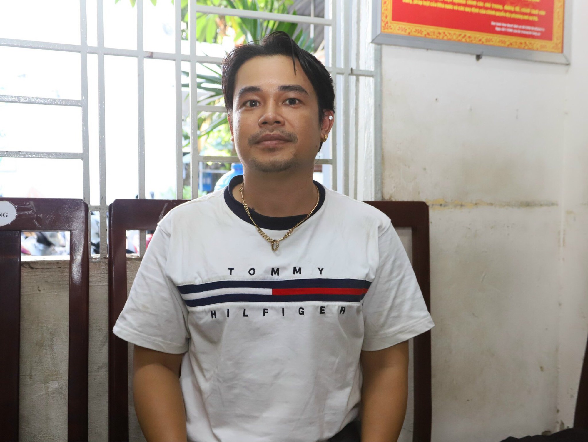 TP HCM: Triệt phá đường dây mại dâm chuyên ép các cô gái chụp ảnh khỏa thân - Ảnh 2.