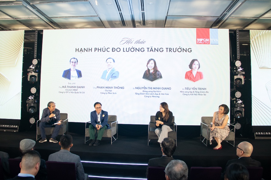 PNJ tiếp tục là một trong top 50 công ty kinh doanh hiệu quả nhất Việt Nam - Ảnh 2.