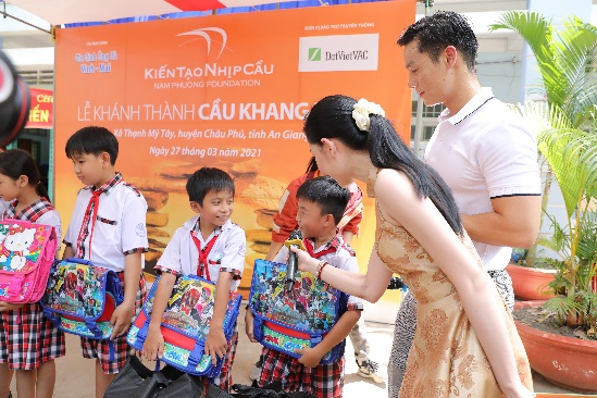Một thập kỷ Quỹ Nam Phương &ldquo;Kiến tạo nhịp cầu&rdquo; - Ảnh 11.