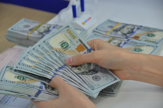 Tỉ giá USD/VNĐ lại tăng nóng