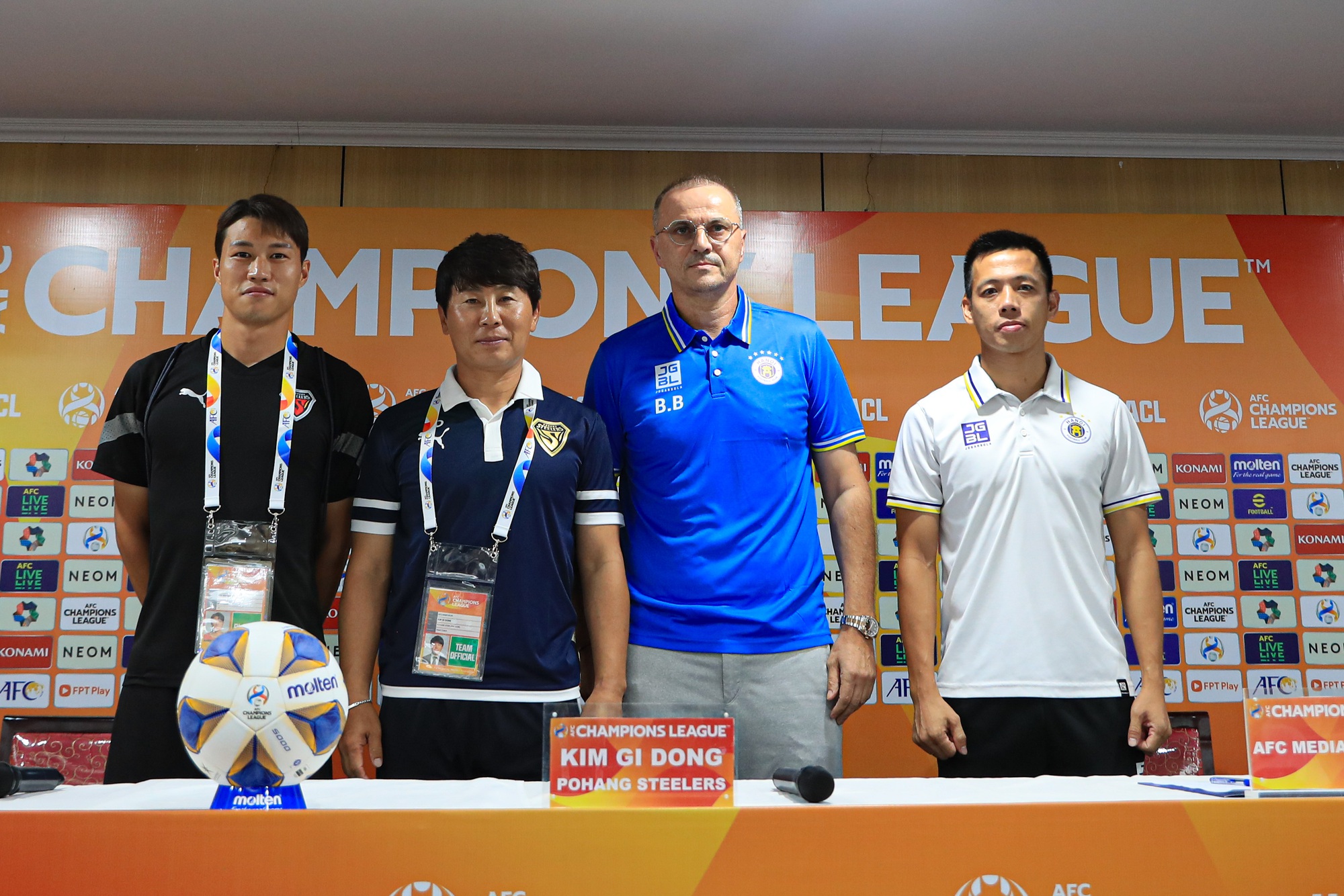 Văn Quyết khẳng định H&agrave; Nội FC kh&ocirc;ng e ngại Pohang Steelers - Ảnh 1.