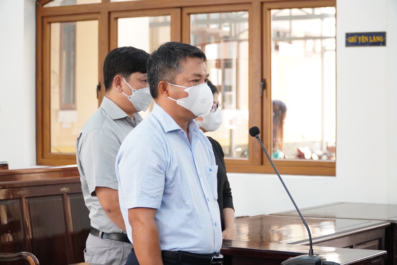 Vụ án xảy ra tại Công ty Phú Việt Tín: Lại hoãn phiên tòa!