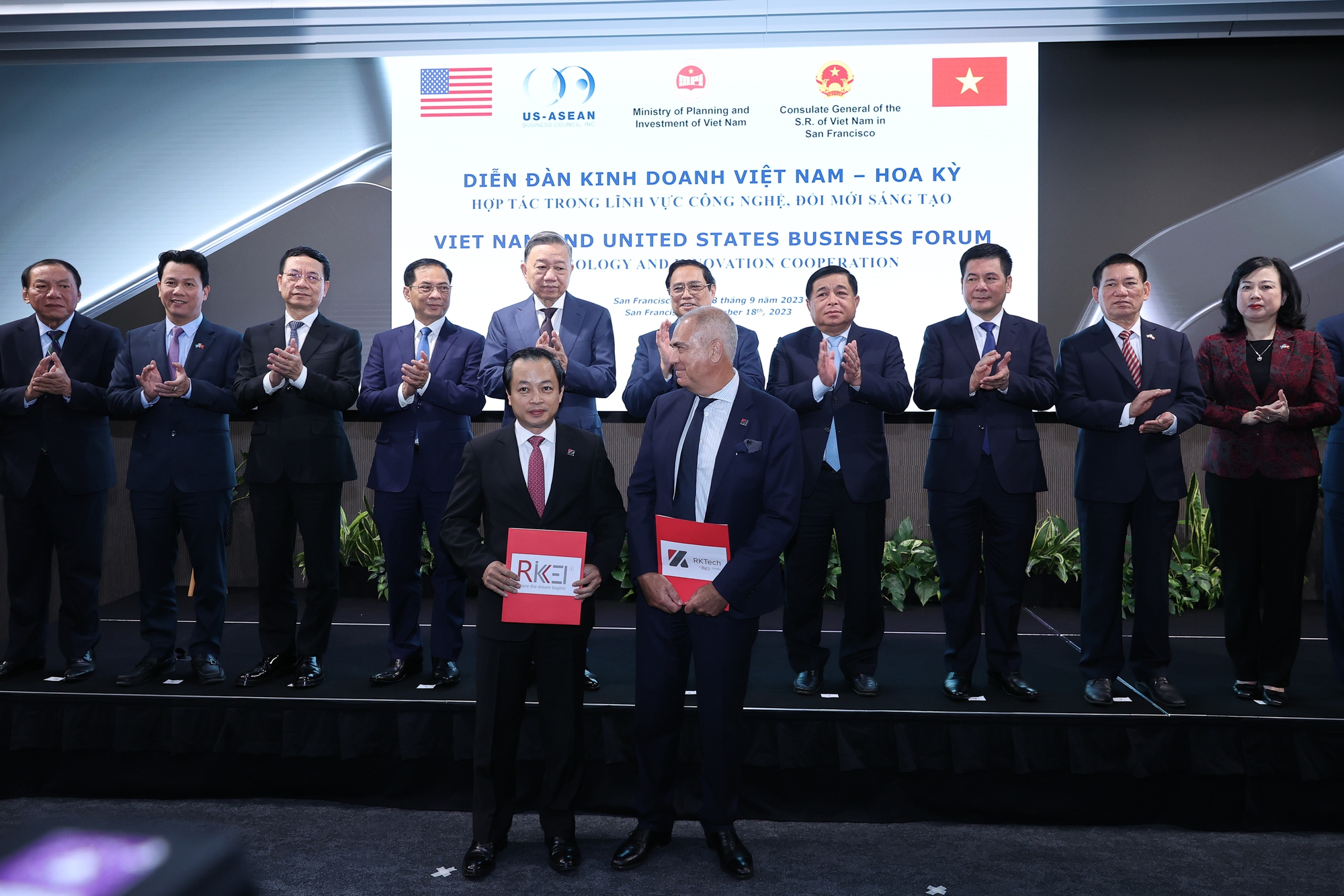 Thủ tướng chứng kiến doanh nghiệp Việt - Mỹ trao thỏa thuận hợp t&aacute;c c&ocirc;ng nghệ, đổi mới s&aacute;ng tạo - Ảnh 6.
