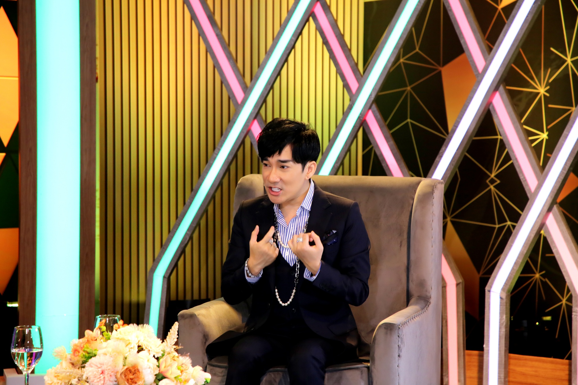 &ldquo;Ch&agrave;ng ngỡ&rdquo; Quang H&agrave; v&agrave; thời khắc &ldquo;vụt s&aacute;ng th&agrave;nh sao&rdquo; - Ảnh 3.