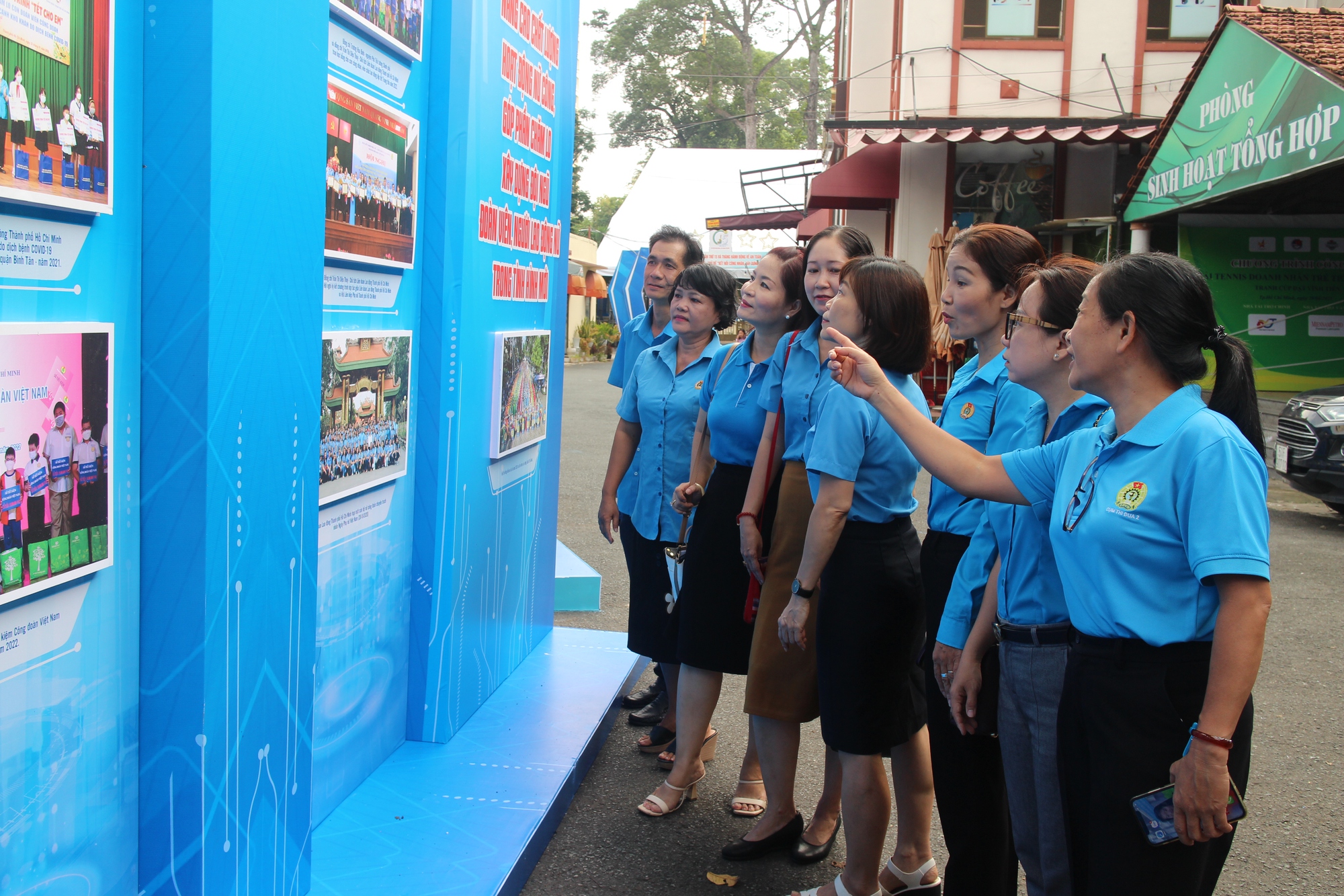 Khai mạc Triển l&atilde;m &ldquo;C&ocirc;ng đo&agrave;n TP HCM - Niềm tin của người lao động&rdquo; - Ảnh 4.