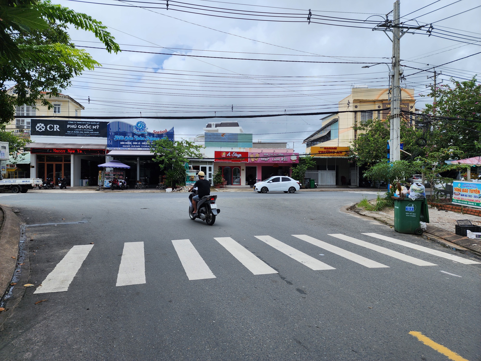 Những cung đường bị “cắt vụn” ở Phú Quốc