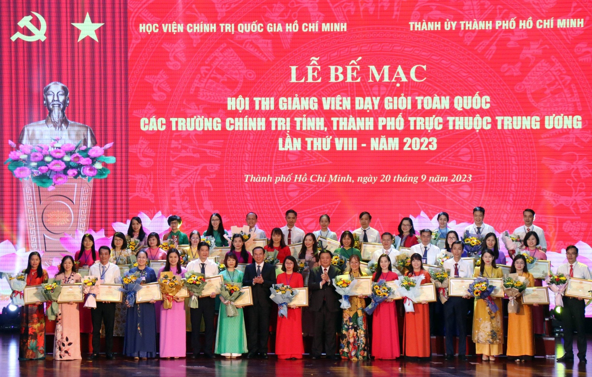 Bế mạc hội thi giảng viên dạy giỏi toàn quốc các trường chính trị