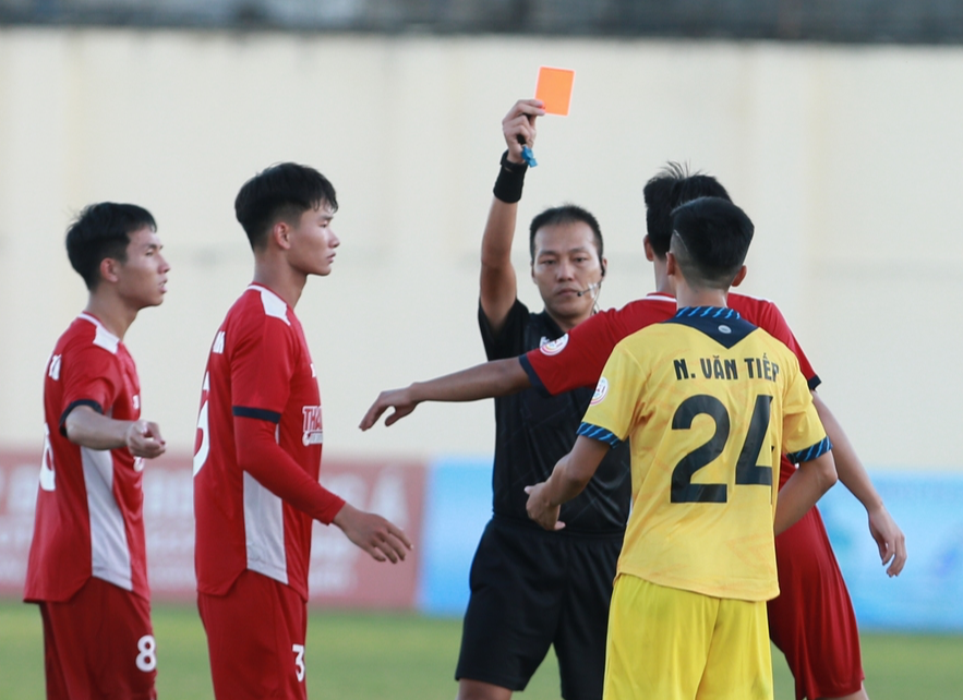 Giải U21 quốc gia: Thi đấu hơn 2 người, Viettel không thể ngược dòng trước Thanh Hoá
