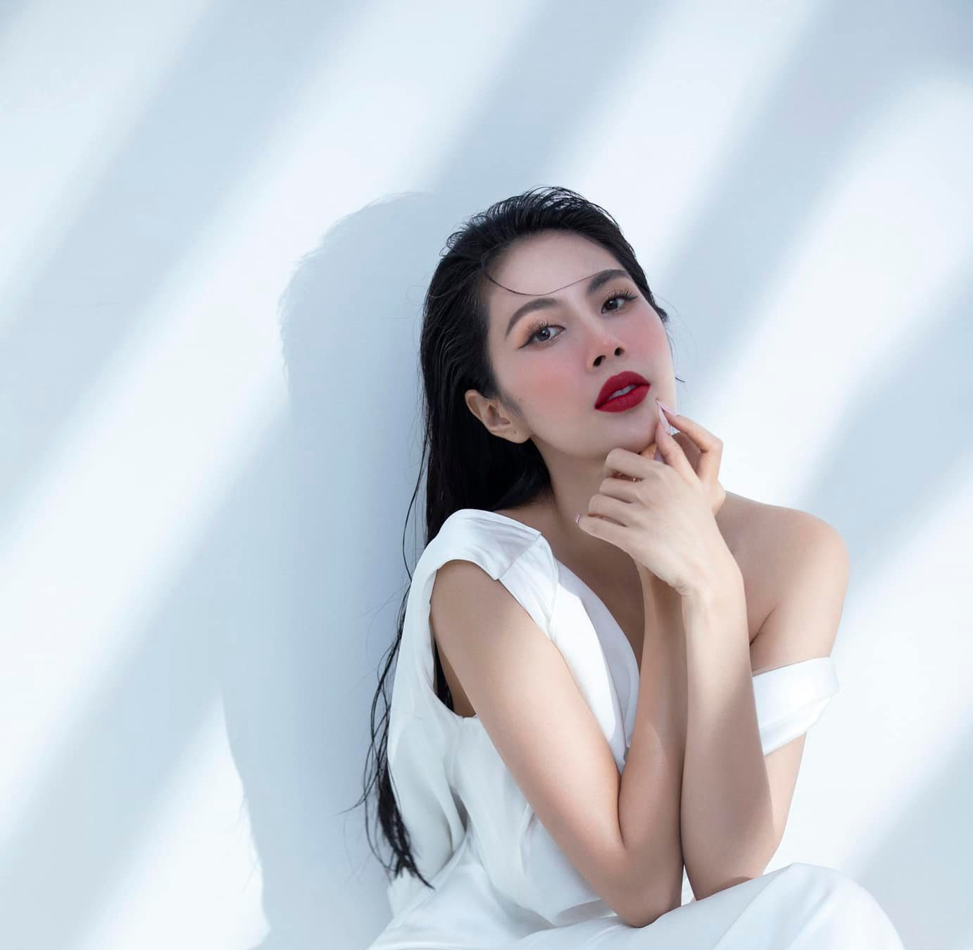 Thủy Tiên “phản pháo” khi bị nói là người ăn chay nhưng phá tổ yến