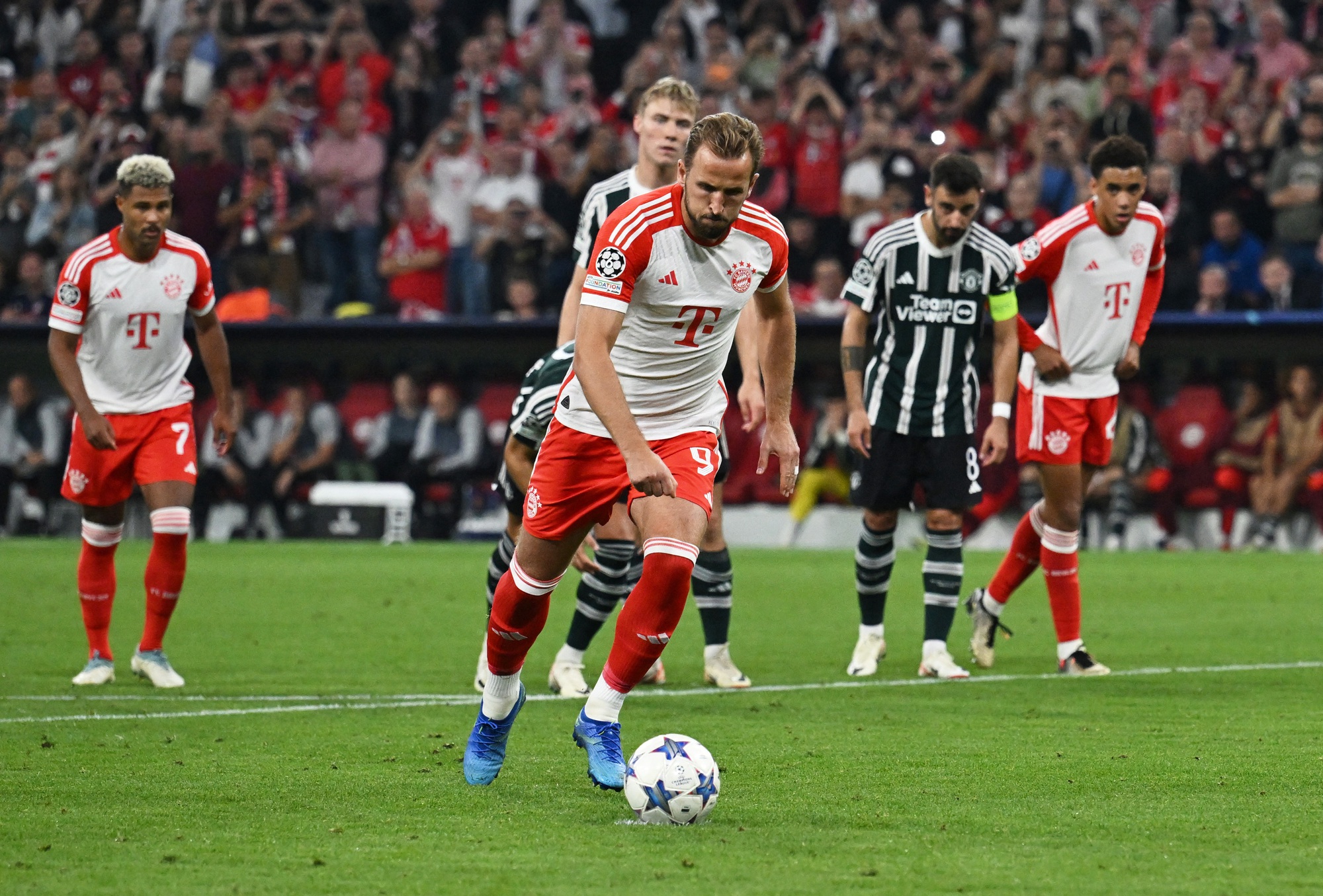Harry Kane li&ecirc;n tục ghi b&agrave;n, k&eacute;m 2 sao v&ocirc; danh ở cuộc đua Chiếc gi&agrave;y v&agrave;ng - Ảnh 2.
