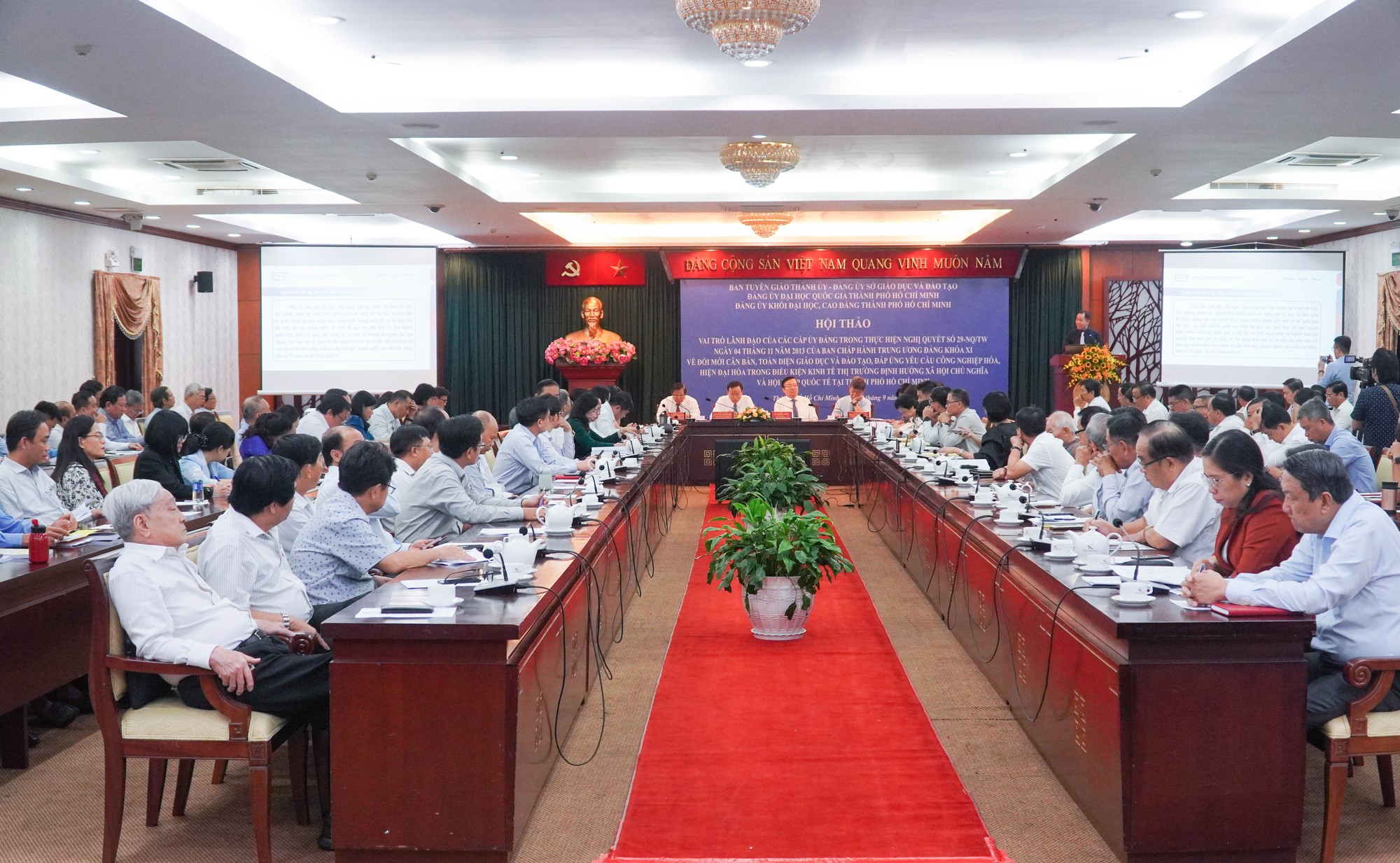 Gi&aacute;o dục chuyển biến sau 10 năm thực hiện Nghị quyết 29 - Ảnh 1.