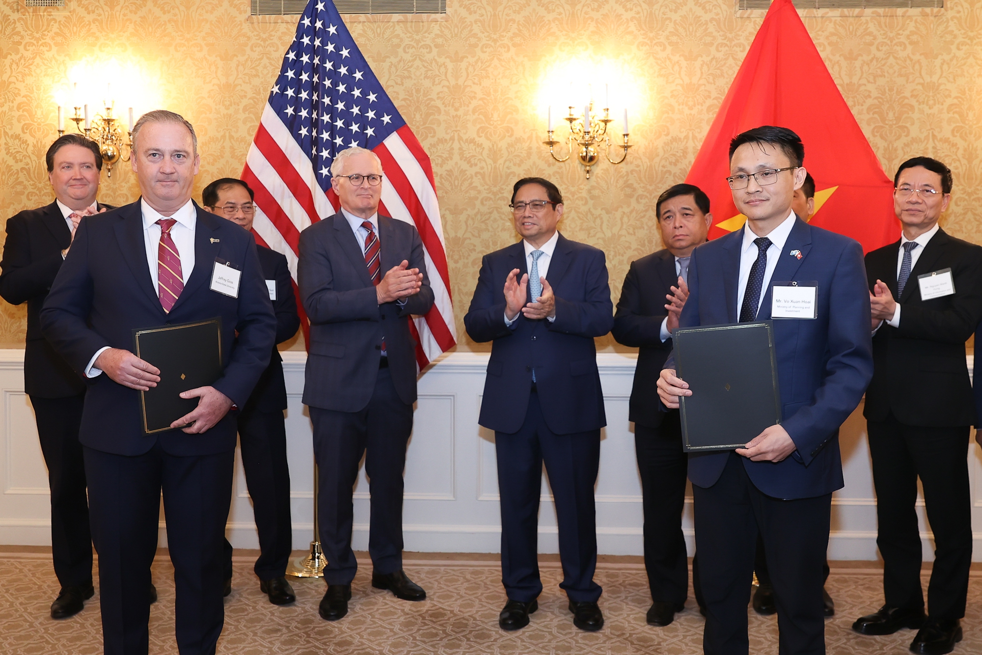 Thủ tướng ăn trưa l&agrave;m việc với CEO c&aacute;c tập đo&agrave;n b&aacute;n dẫn h&agrave;ng đầu Mỹ - Ảnh 5.