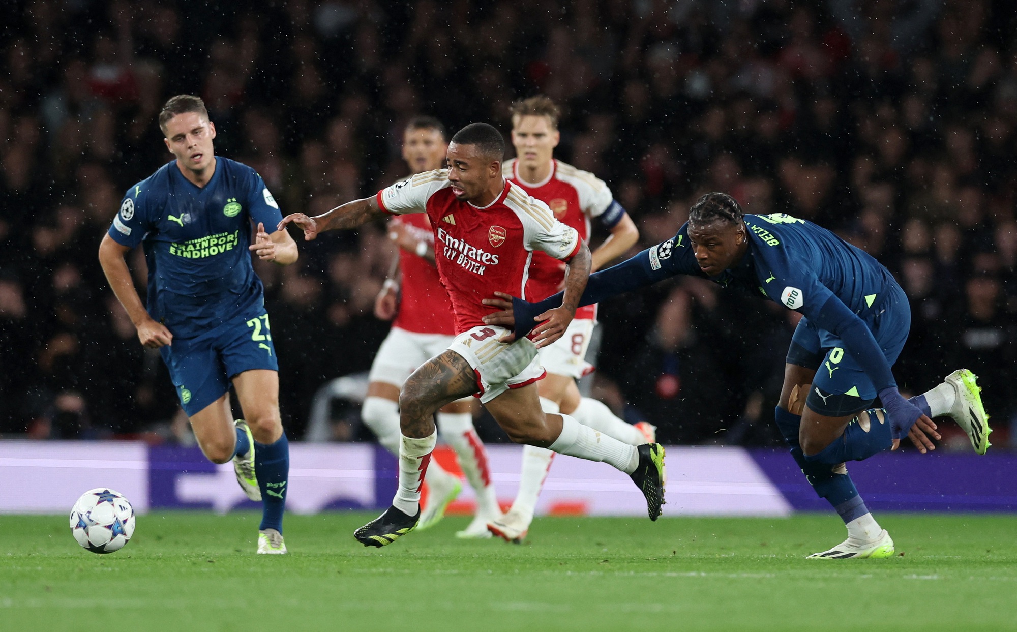 Thủ m&ocirc;n Onana g&acirc;y  thảm họa, Man United trắng tay trận đại chiến 7 b&agrave;n - Ảnh 8.