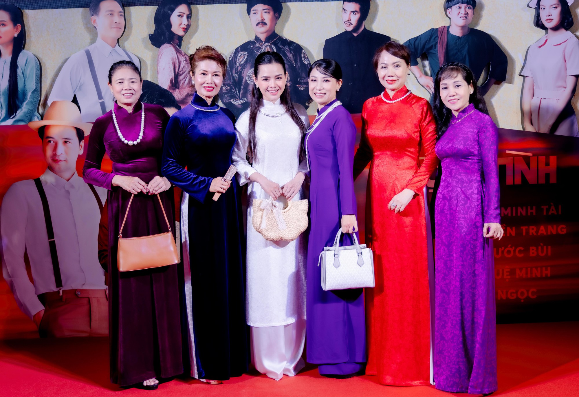 Đo&agrave;n Minh T&agrave;i đổ tiền chơi lớn - Ảnh 4.