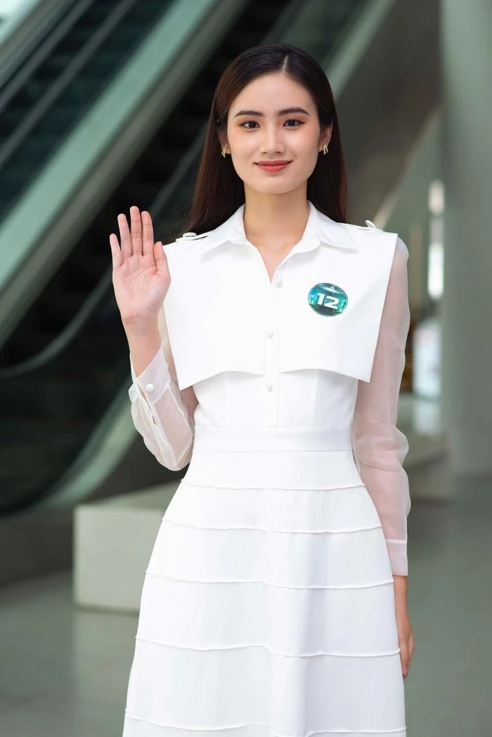 Hoa hậu &Yacute; Nhi đang ở đ&acirc;u, l&agrave;m g&igrave;? - Ảnh 4.