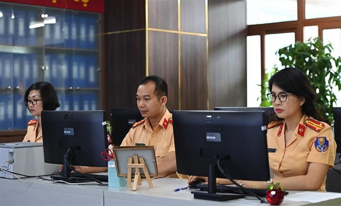 Biển số xe ôtô 51K - 777.77 “chốt” giá 3,64 tỉ đồng