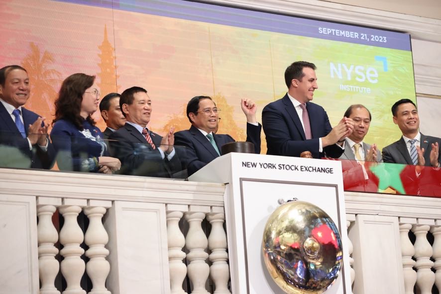 Thủ tướng rung chuông khai mạc phiên giao dịch tại Sàn chứng khoán New York