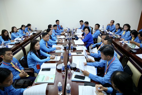 X&acirc;y dựng tổ chức C&ocirc;ng đo&agrave;n vững mạnh, xứng đ&aacute;ng l&agrave; chỗ dựa tin cậy của đo&agrave;n vi&ecirc;n - Ảnh 1.