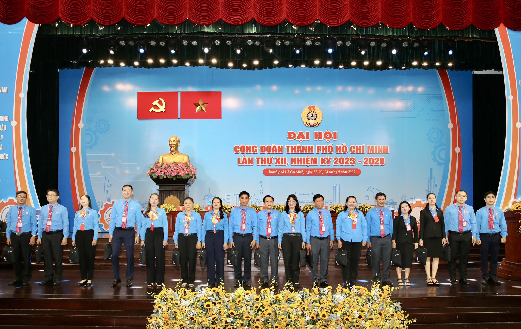 Chủ động th&iacute;ch ứng, xử l&yacute; kịp thời c&aacute;c vấn đề ph&aacute;t sinh trong c&ocirc;ng nh&acirc;n lao động - Ảnh 1.