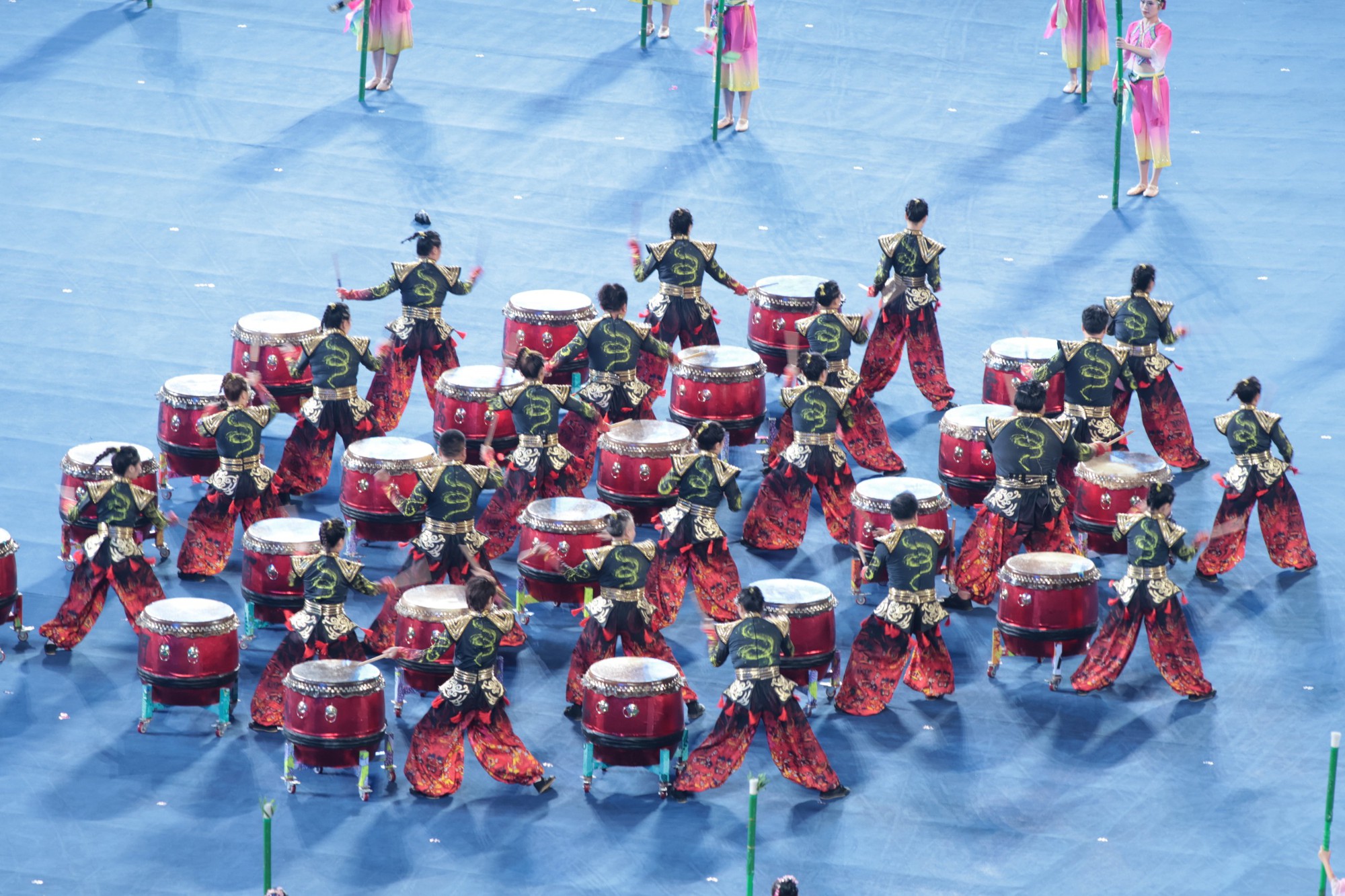 Khai mạc ASIAD 19: Từ tr&aacute;i tim đến tr&aacute;i tim, hướng về ch&acirc;u &Aacute; - Ảnh 38.